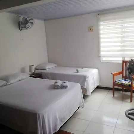 Tucuma Casa Hotel Leticia Exterior photo